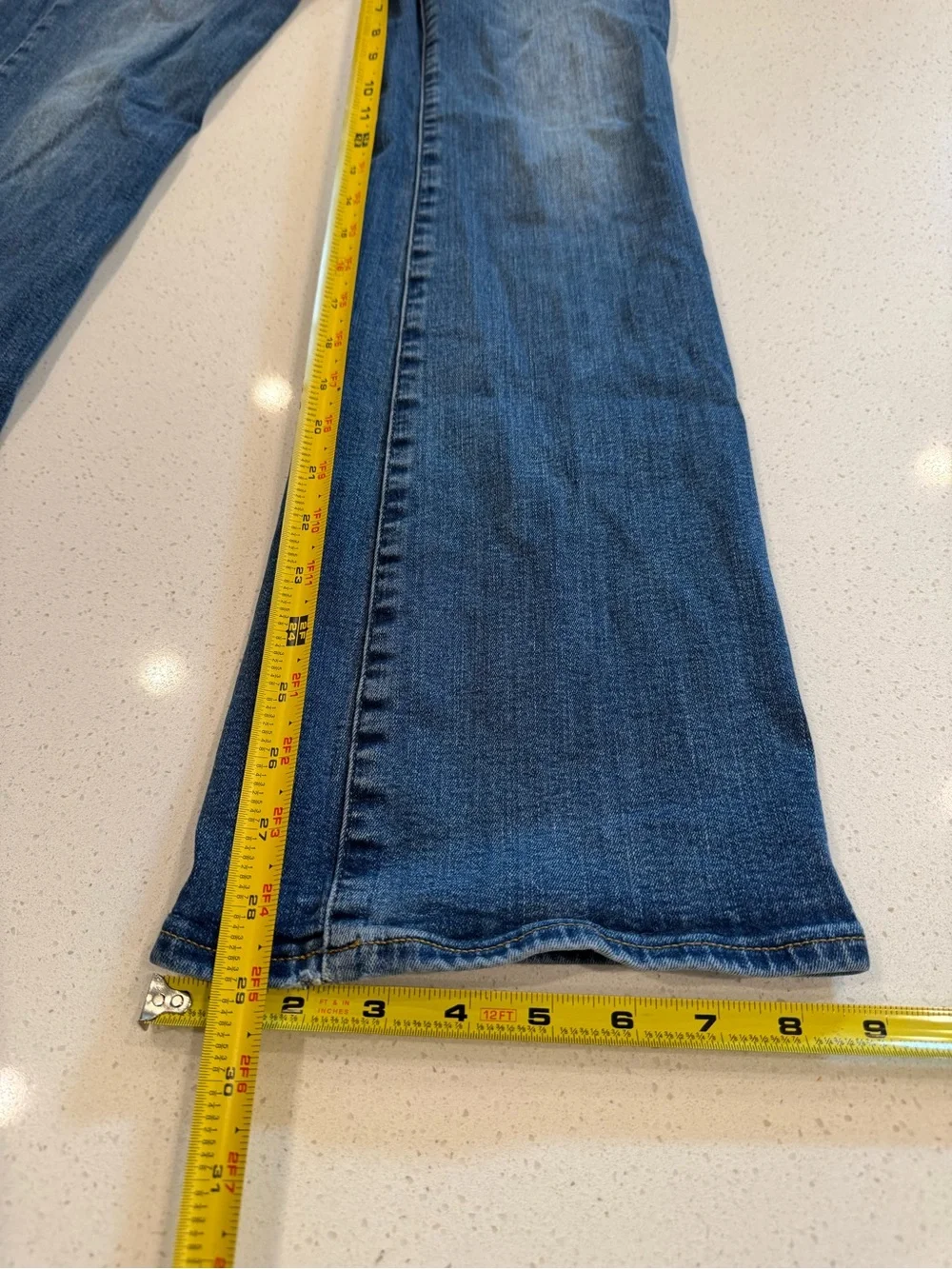 Gap 1969 Perfect Bootcut Jeans Medium Wash Women’s Size 6 / 28S The Gap Denim.